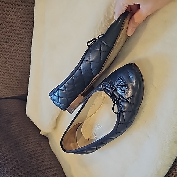 Chanel Ballet Flats - Picture 4 of 8
